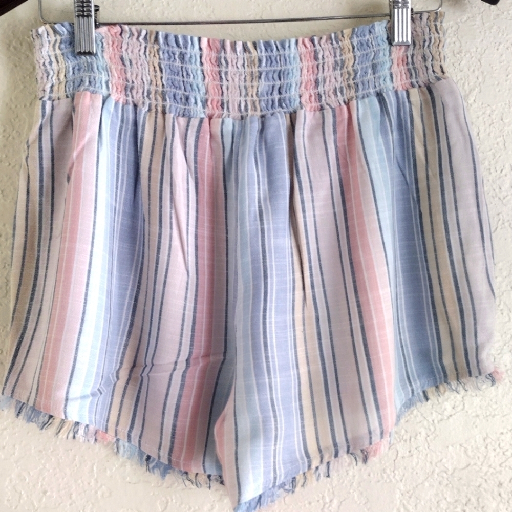 BELLA DAHL  Fray Hem Flowy Short in Sunset Stripe - Picture 7 of 7